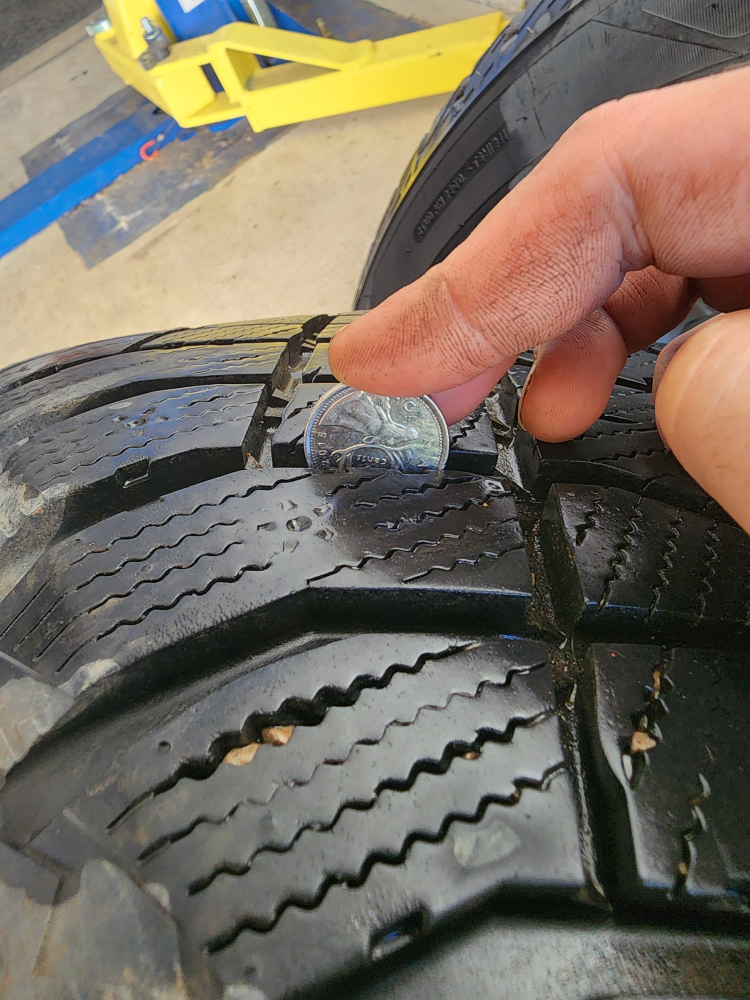 Winter tires and rims - photo 4