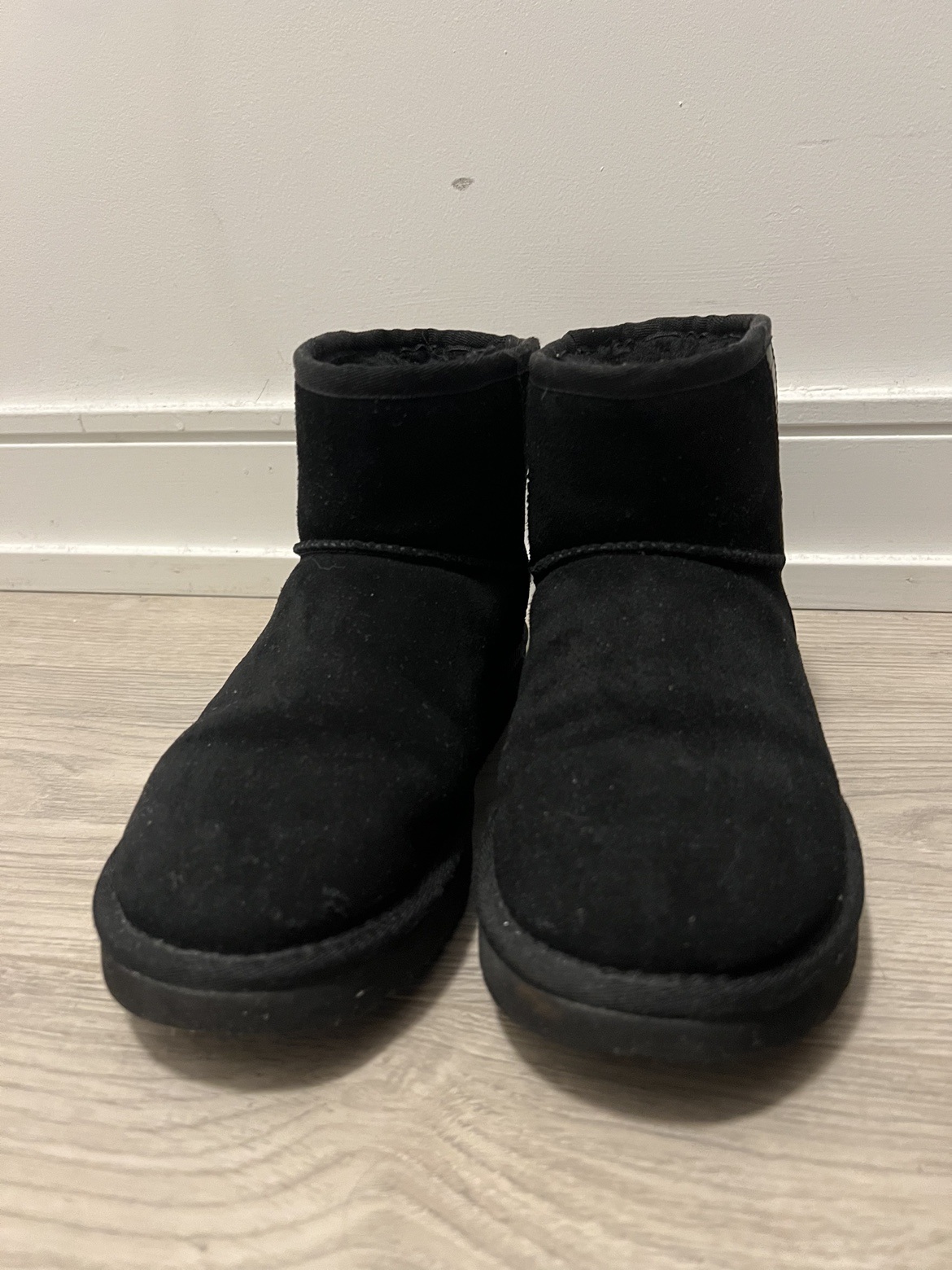 UGG Classic Black Mini Boots - photo 3