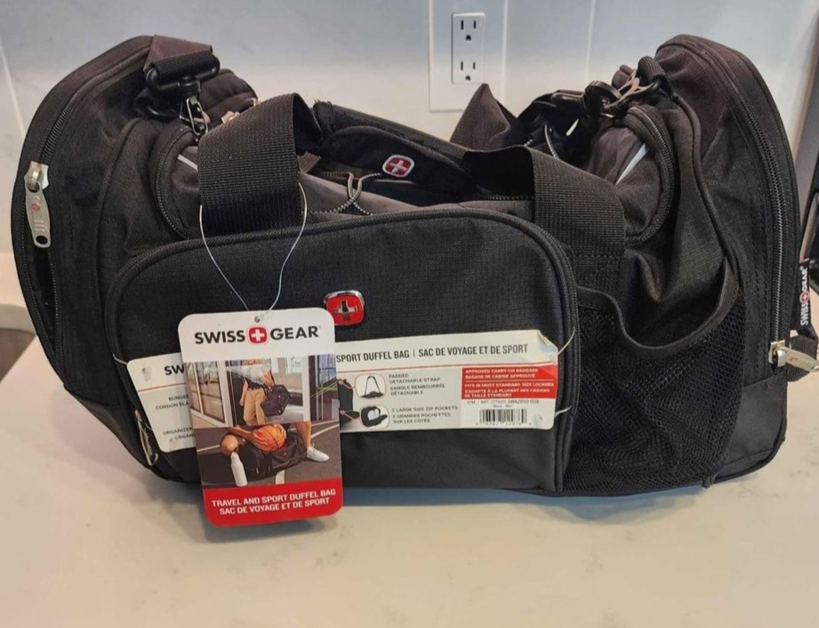 Swiss Gear Duffel Bag - photo 5