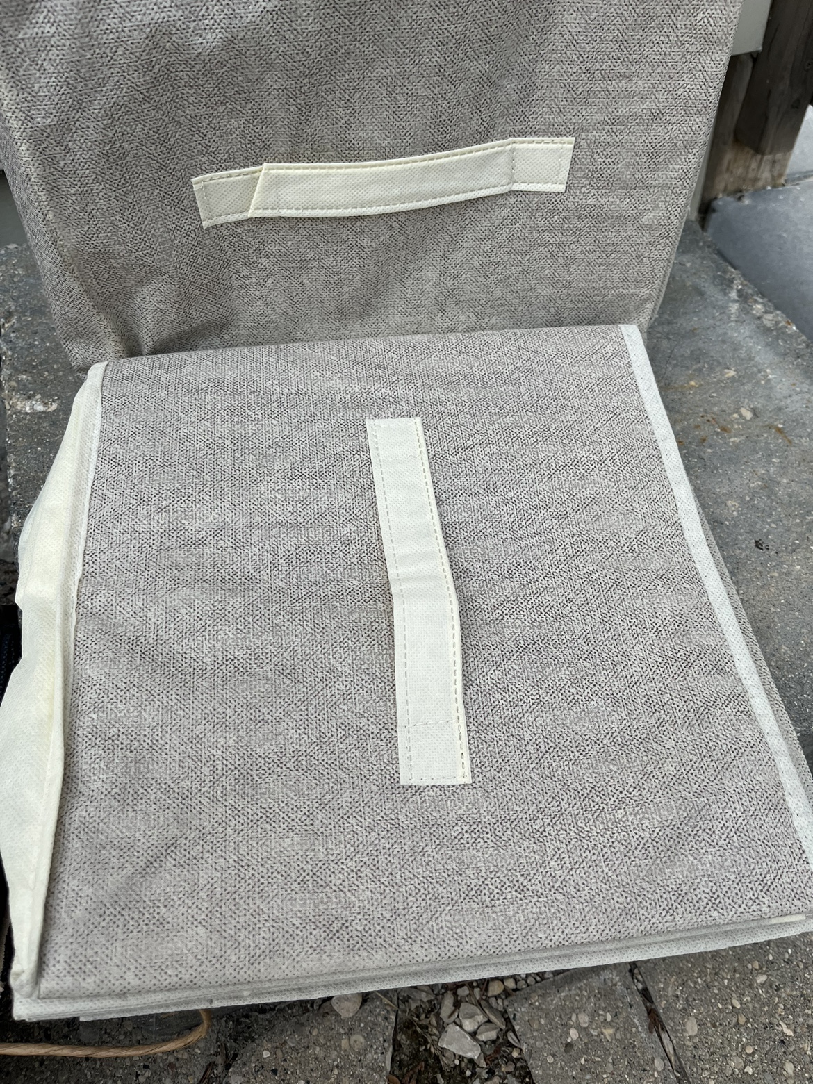 Storage bin thumbnail