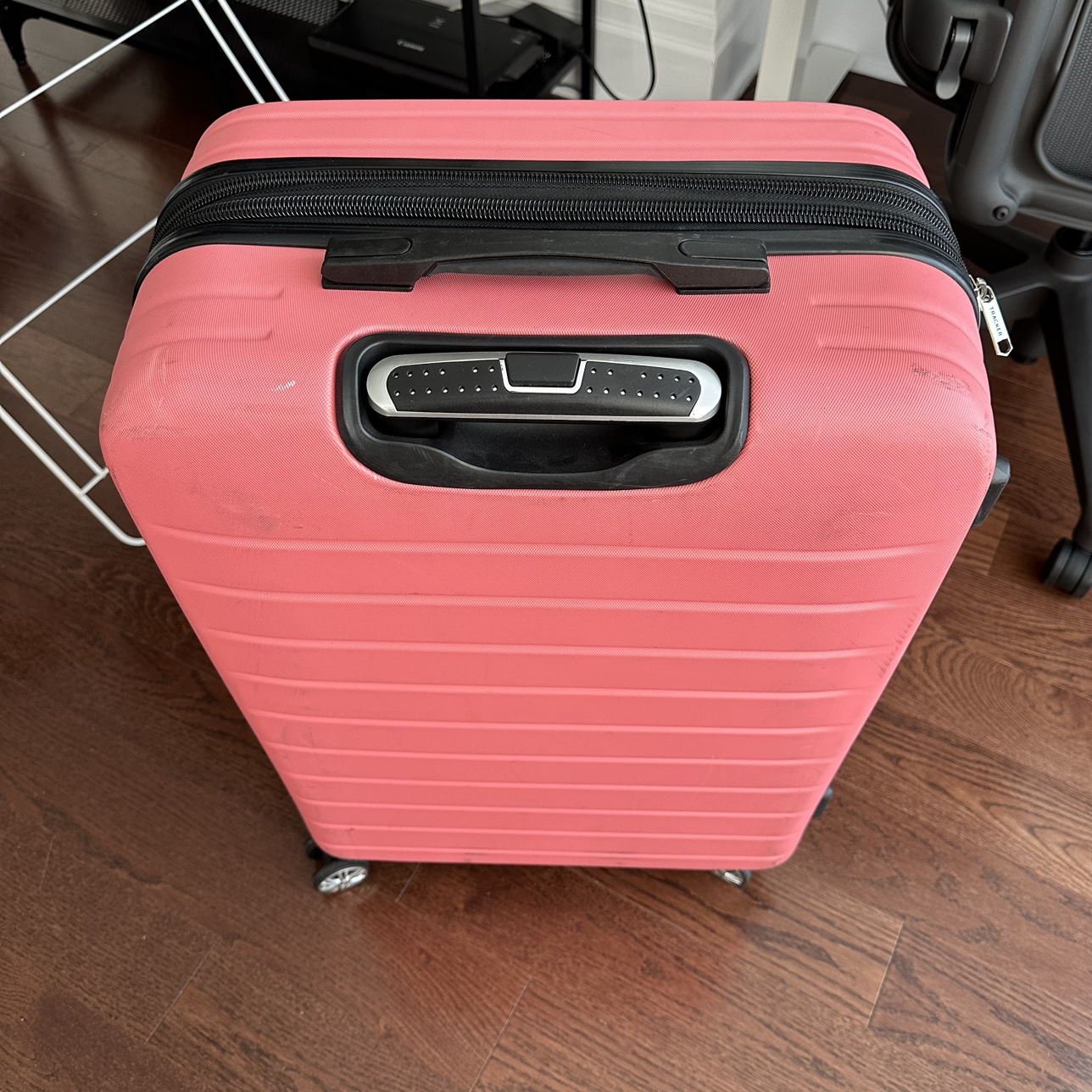 Tracker Hardside Check-In Luggage - photo 2