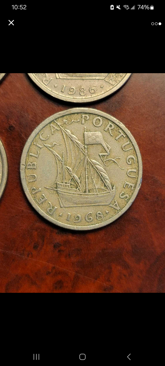 (4) Portugal World Coins (1968-1986) 5 escudos image indicator(3)