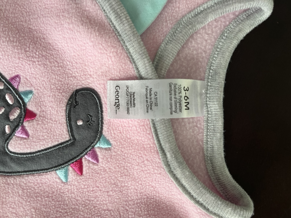 Baby Girl Sleepers/PJs Size 3-6 Months image indicator(4)