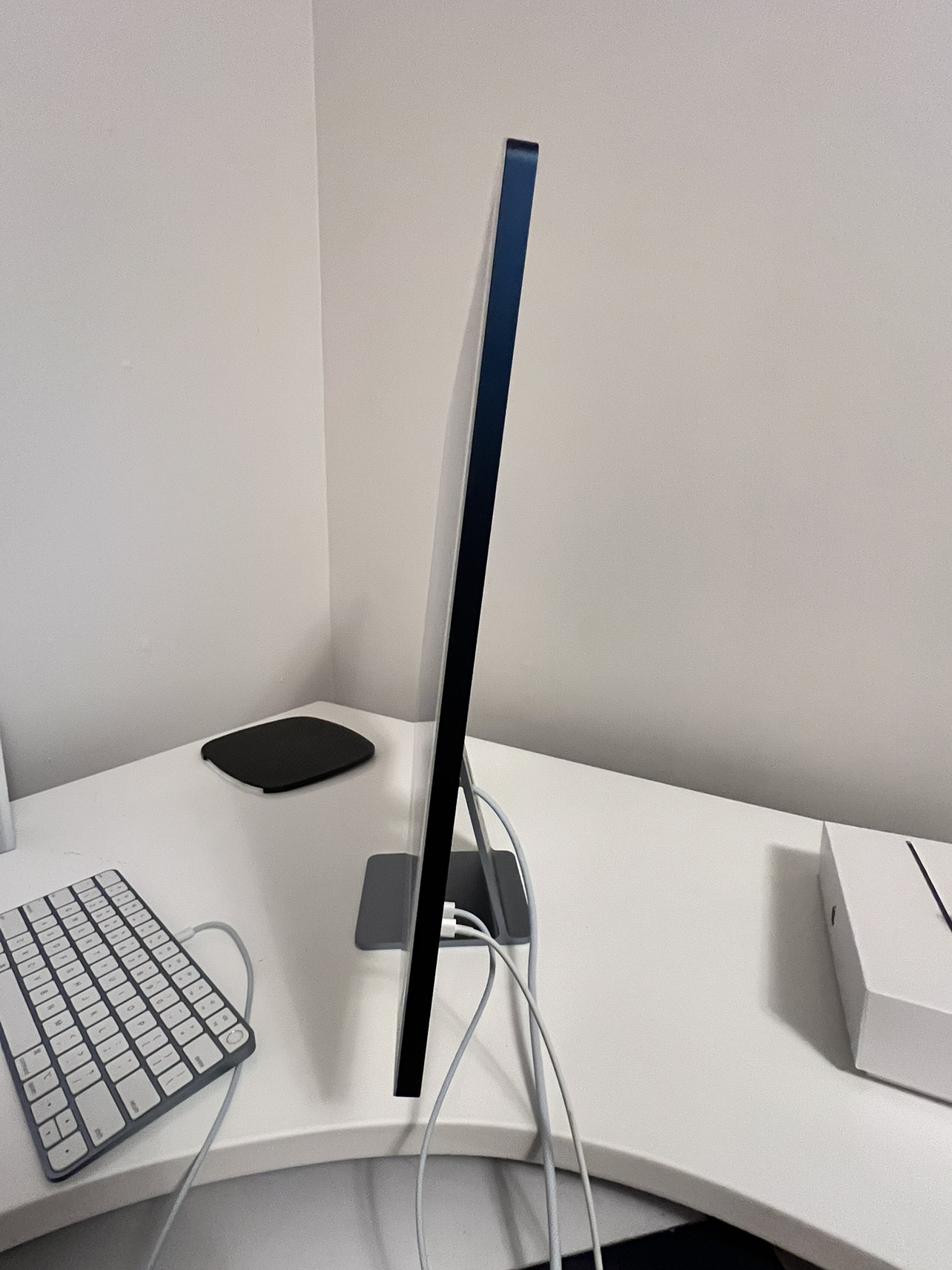 24” Apple iMac M1 chip 16GB 2TB (2021) image indicator(5)