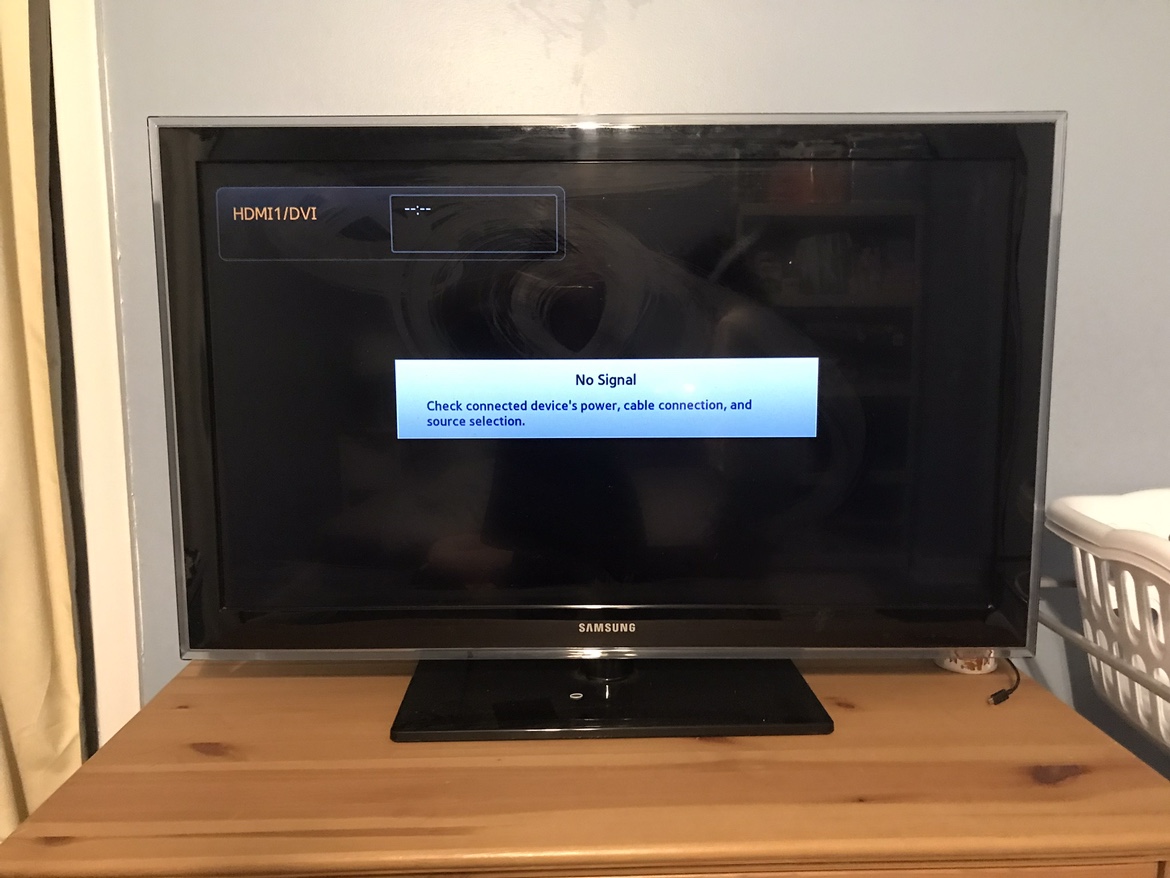 Samsung TV (no remote) thumbnail