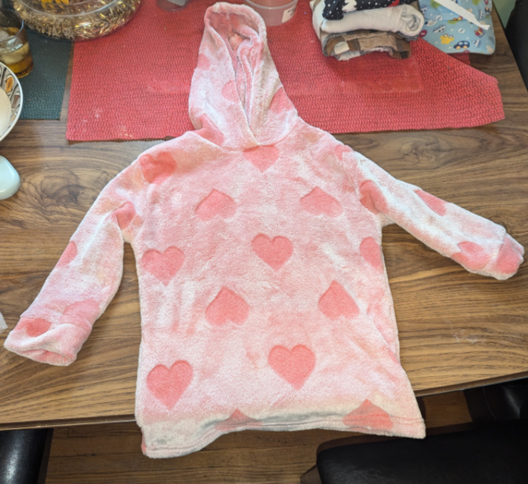 Pink Heart Hooded Sweater - photo 2