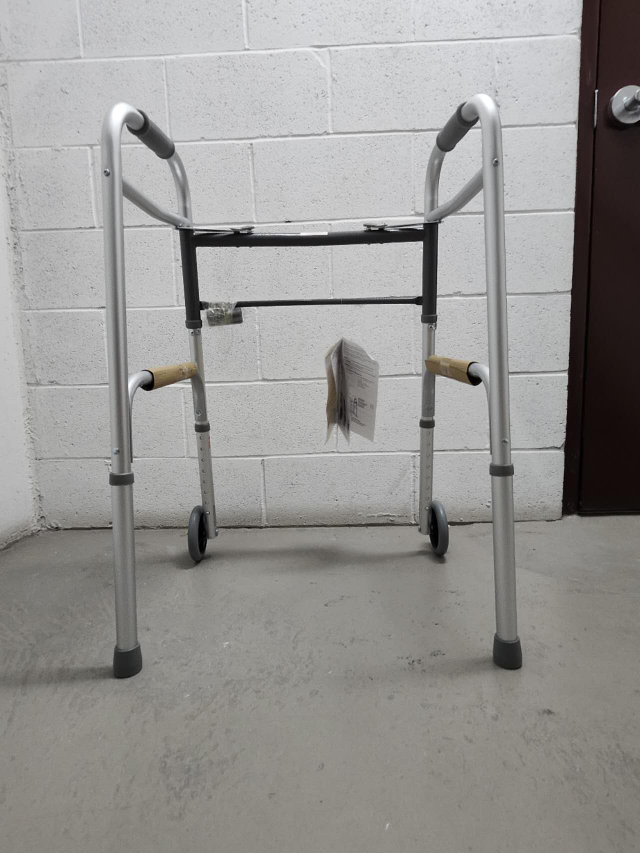 Brand new mobility walker - photo 5