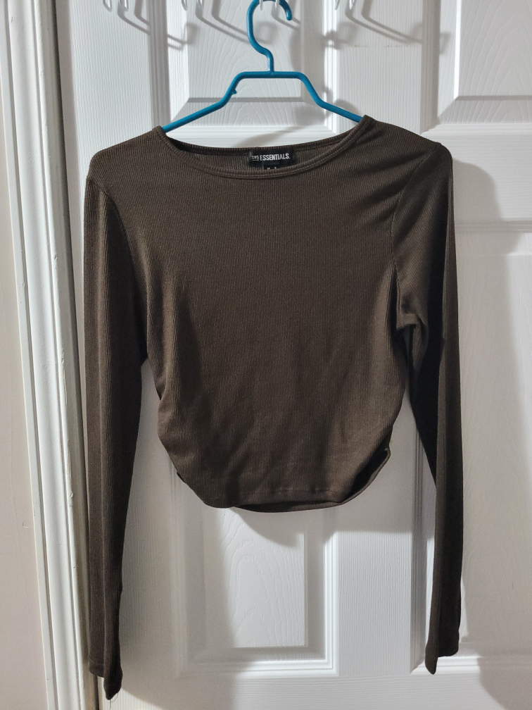 Essentials Long Sleeve Ribbed Crop Top thumbnail