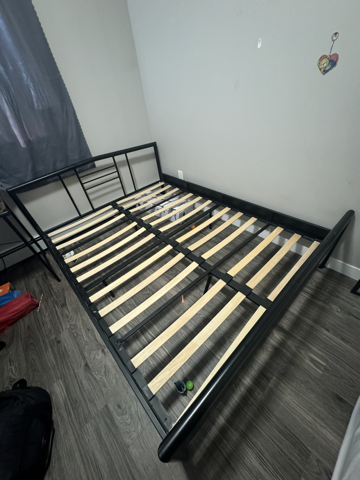 Queen Size Bed - photo 2
