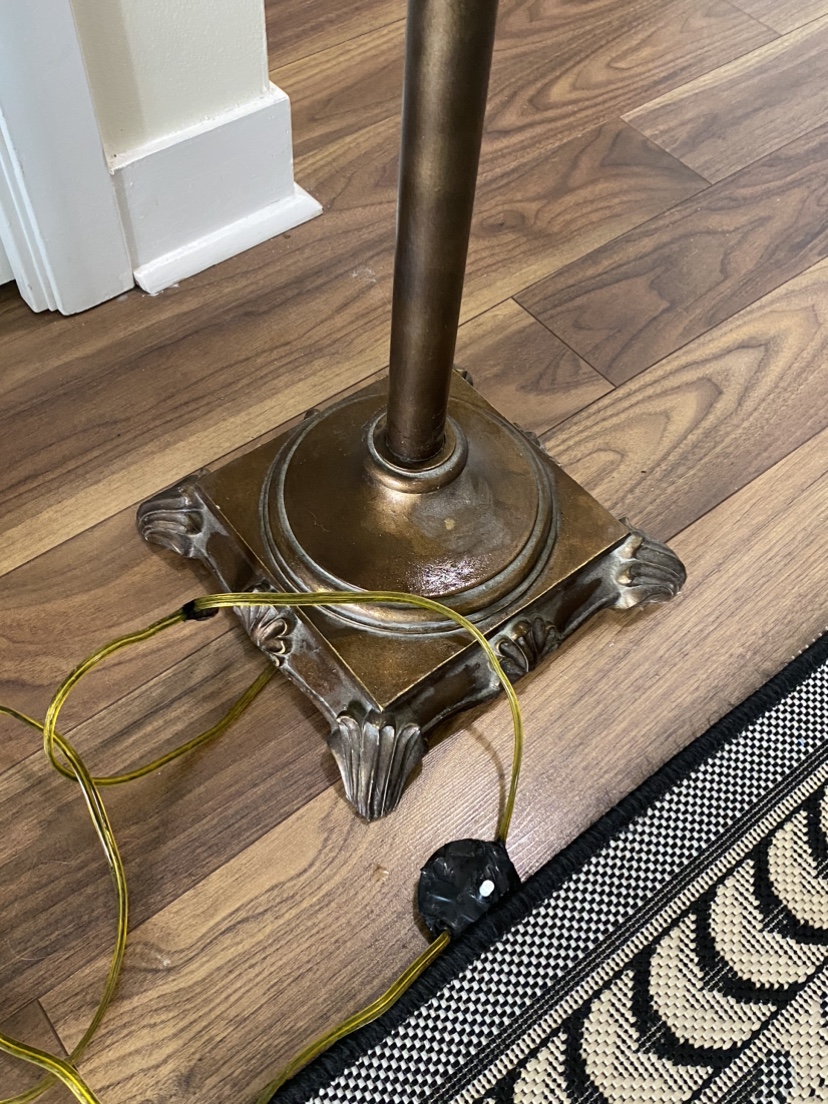 Floor Lamp with Glass Shade image indicator(3)