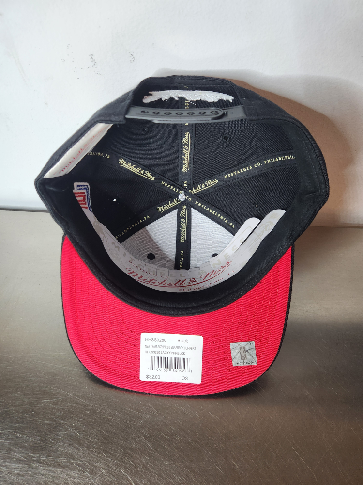 LA Clippers Mitchell & Ness Snapback Hat image indicator(3)
