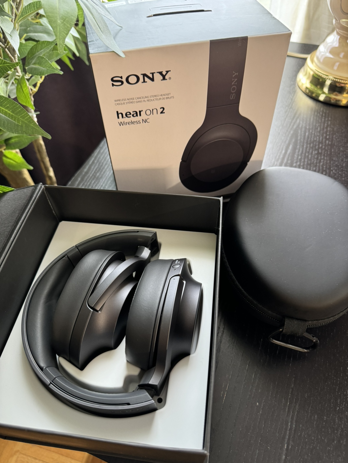 (LIKE NEW) SONY WH-H900N Noise Cancelling Headphones thumbnail