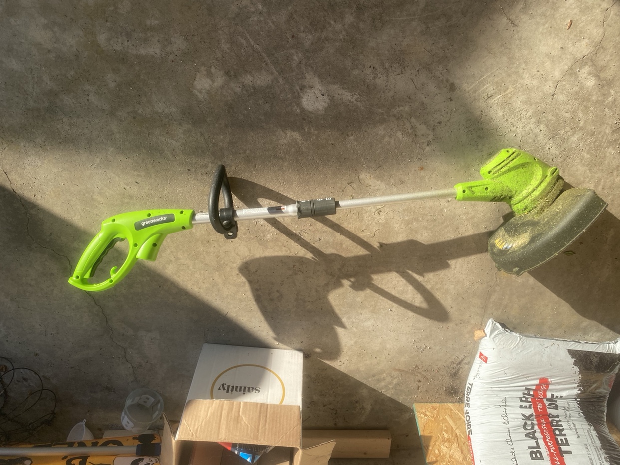 Greenworks Plug-in String Trimmer
