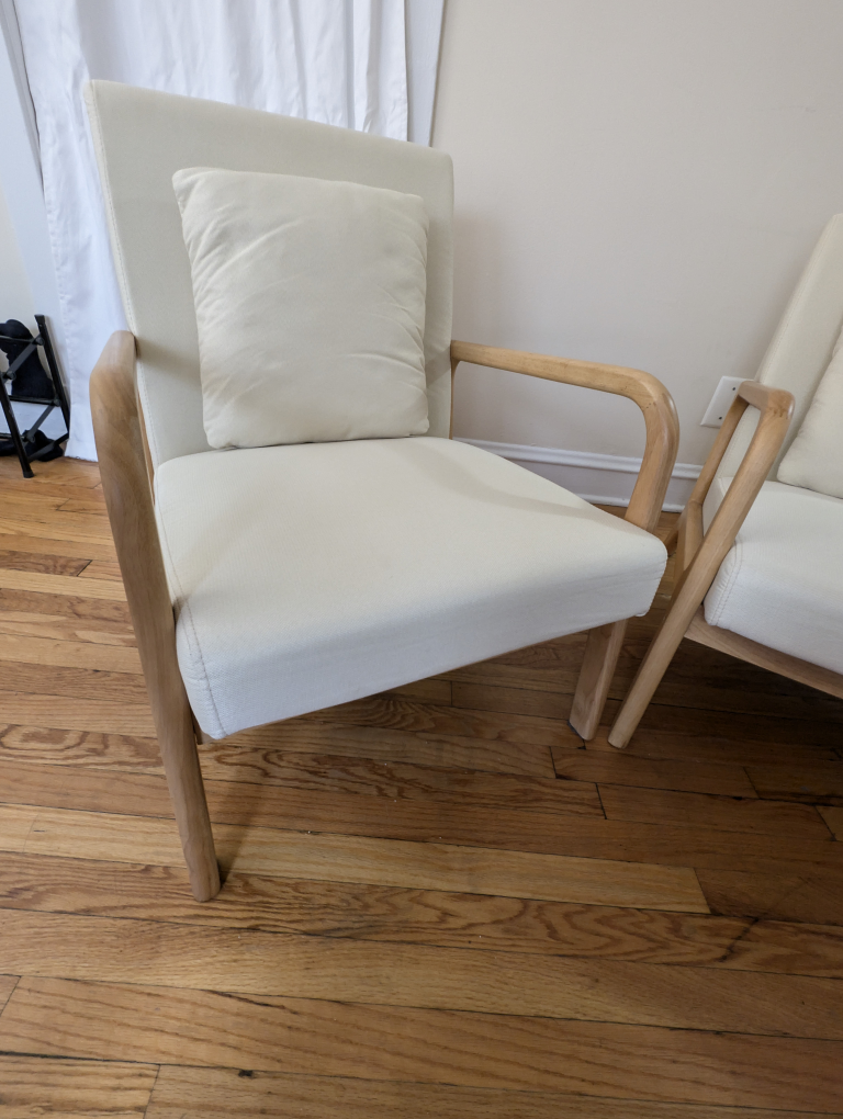 2 Accent Chairs - photo 5