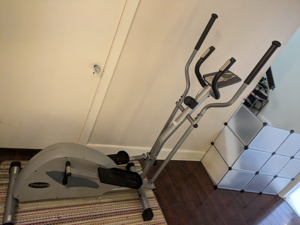Elliptical Machine - photo 2