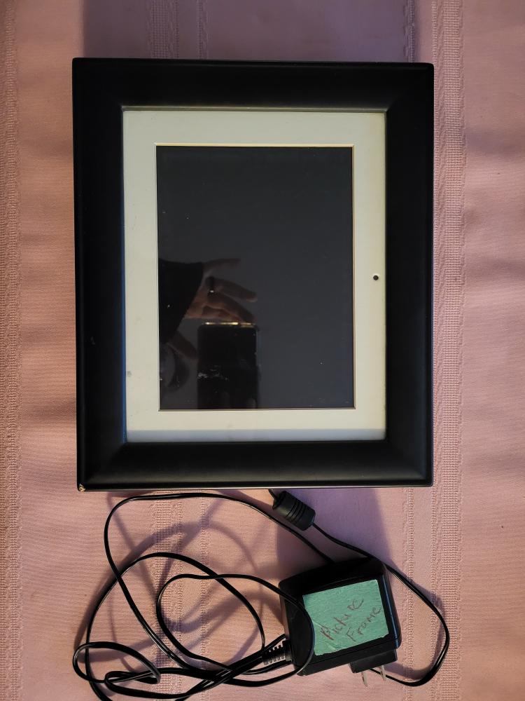#freecycle digital photo frame thumbnail