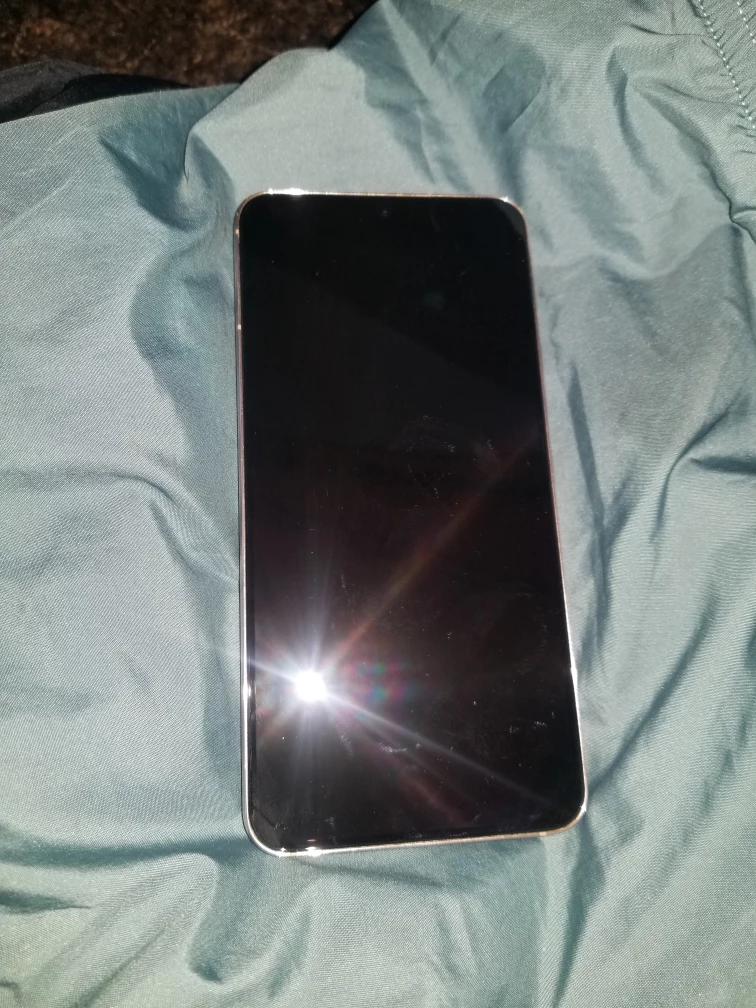 samsung S22 - photo 3