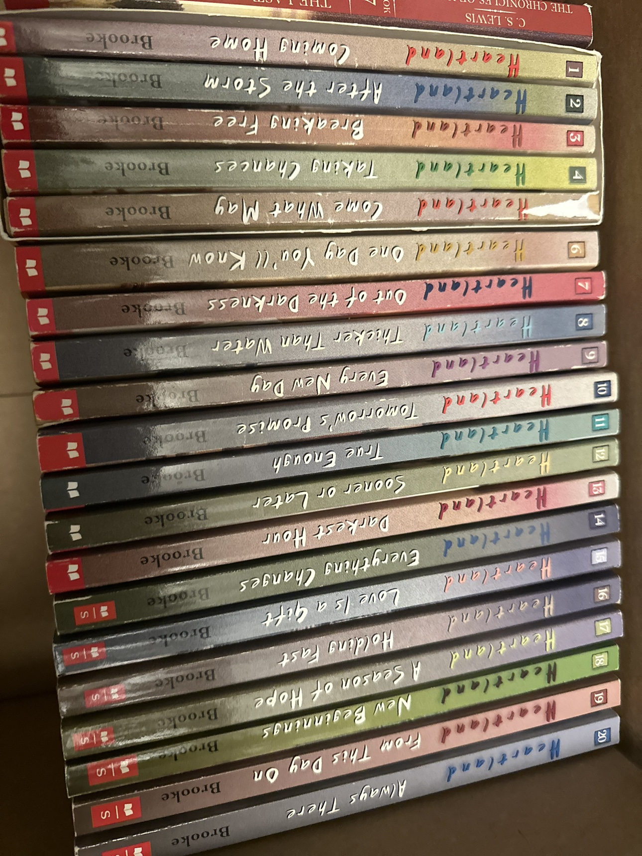 Heartland Book Series thumbnail
