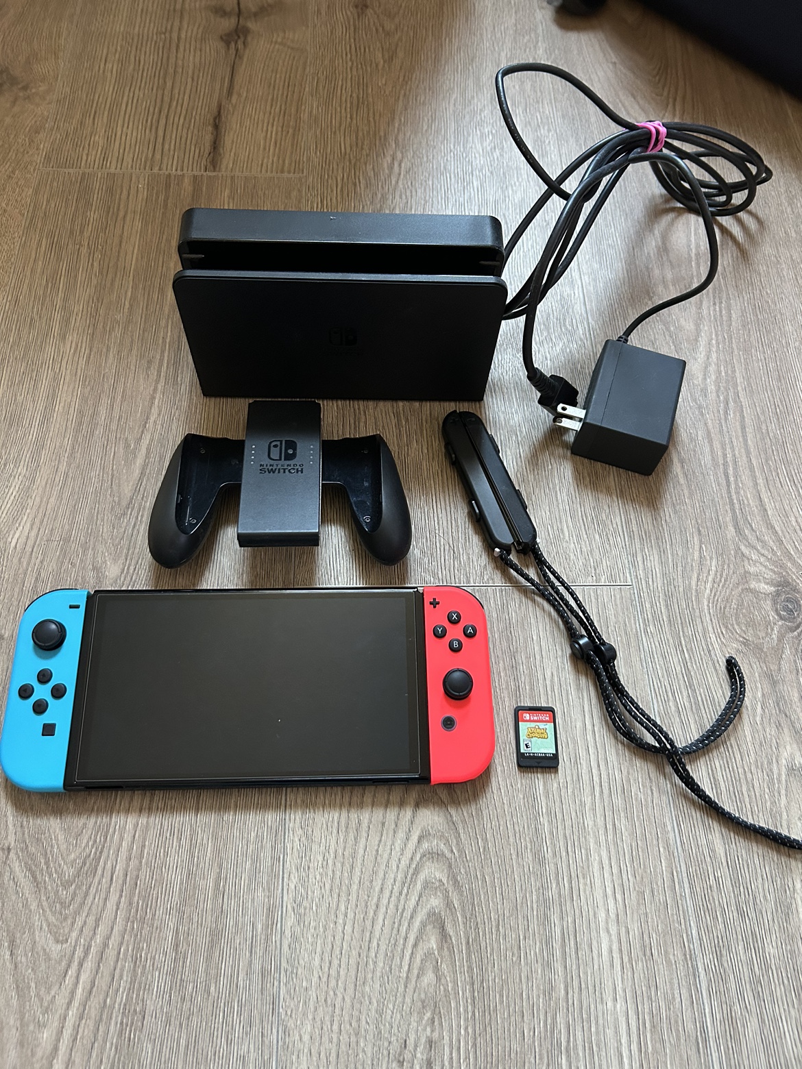 Nintendo Switch + amimal crossing chip