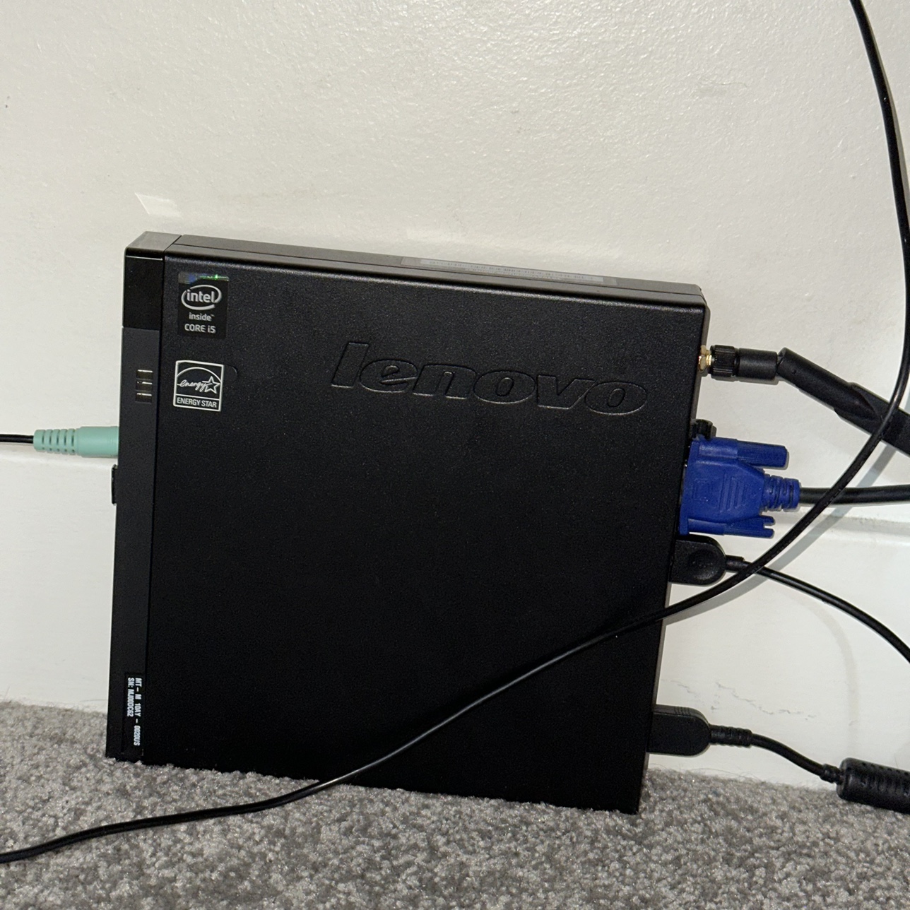 DESKTOP SETUP - photo 4