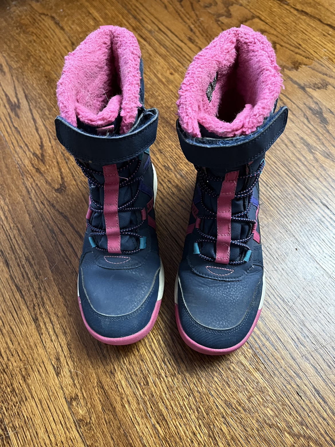 Merrill snow boots size 2