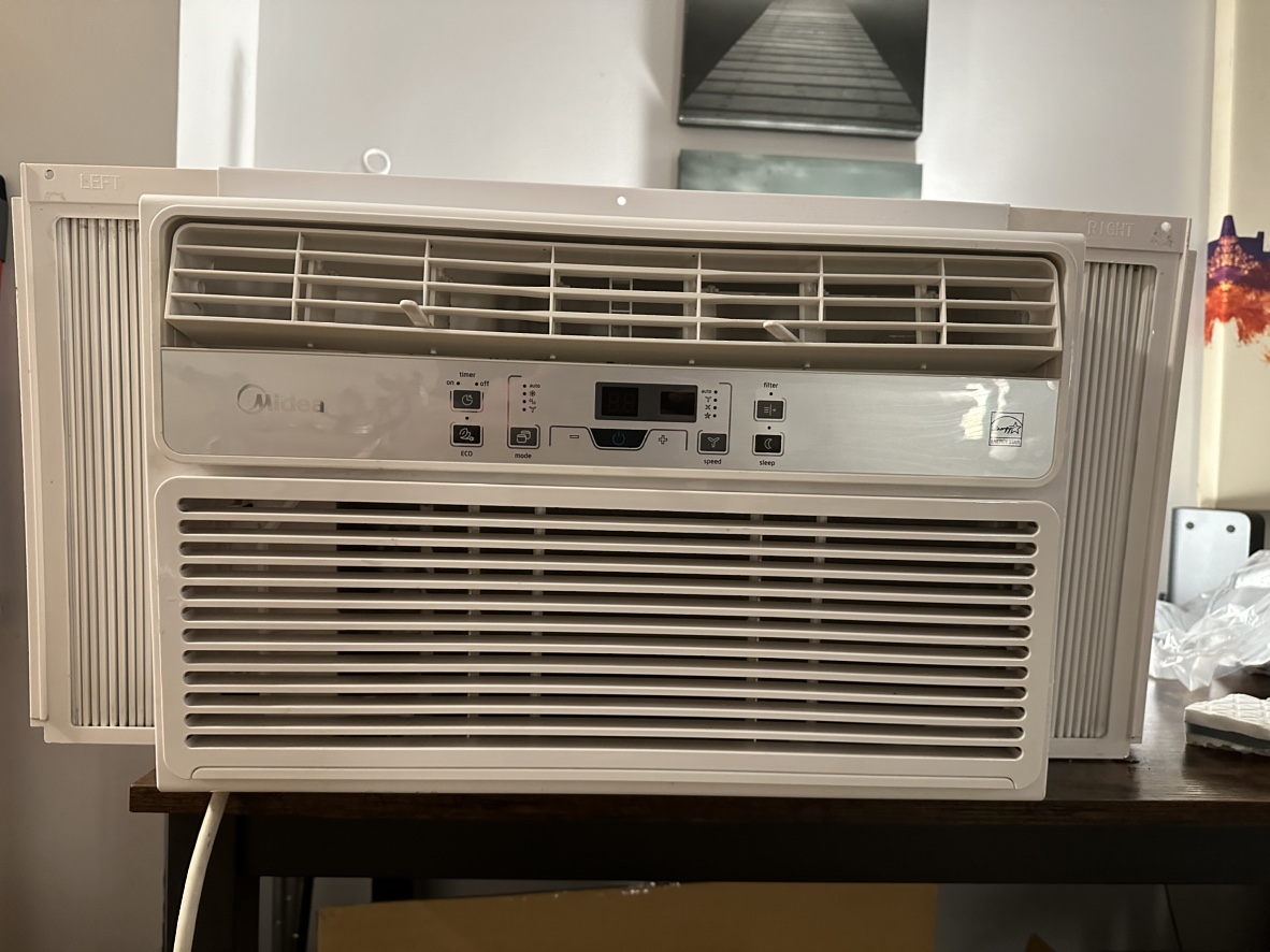 Midea window A/C Unit