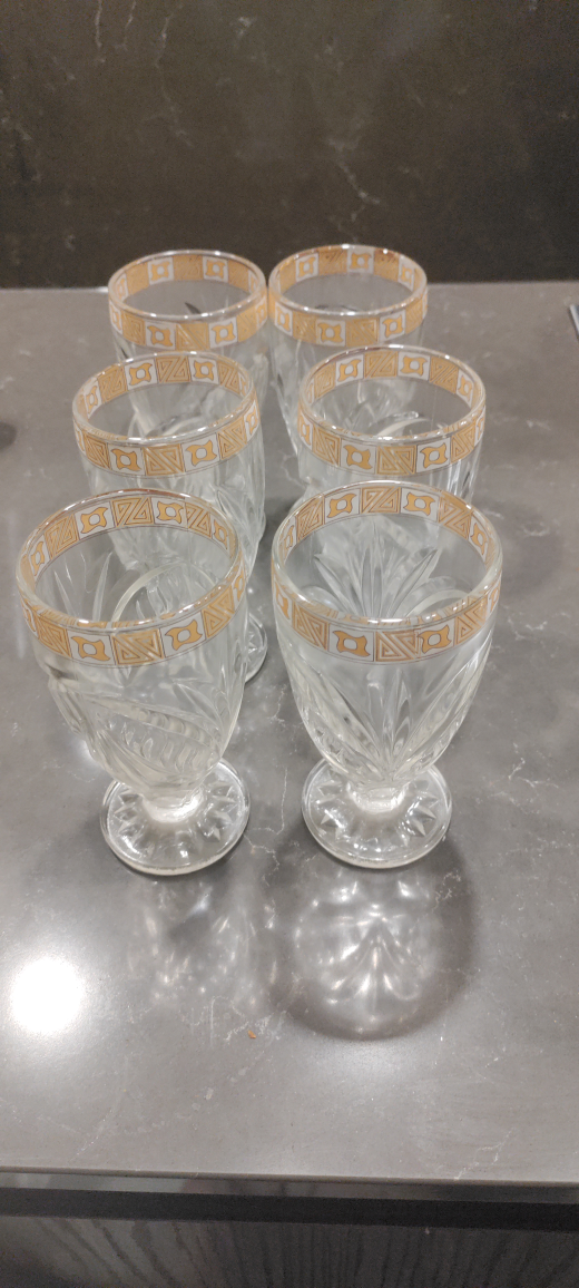 Set of 6 Gold Printed Trimmed Glasses thumbnail