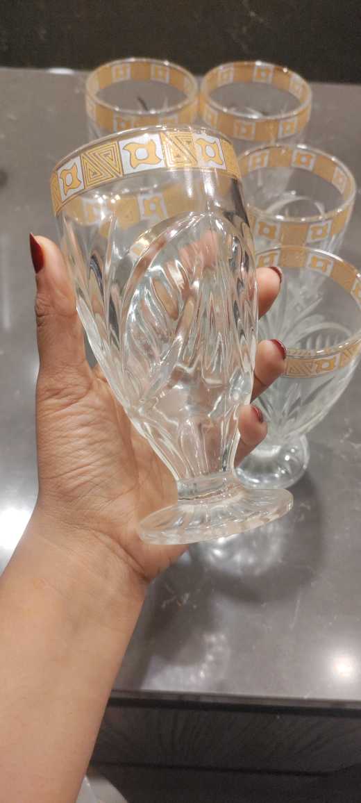 Set of 6 Gold Printed Trimmed Glasses image indicator(2)