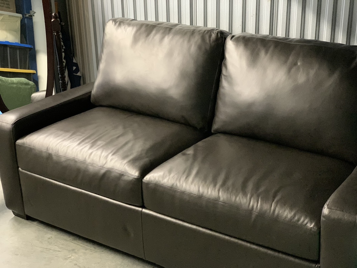 AMERICAN LEATHER COMFORT SLEEPER