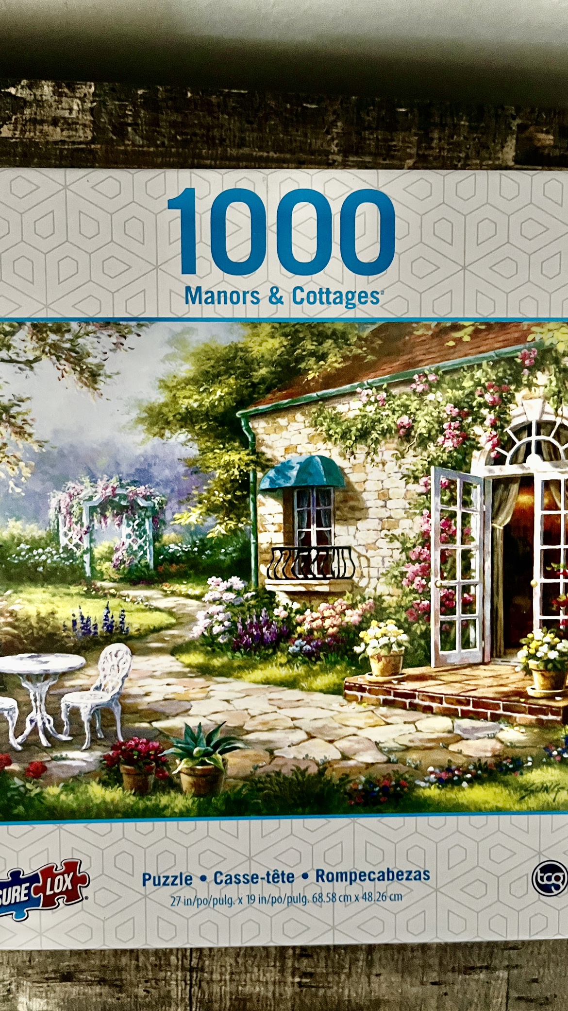 1000 Piece Manors & Cottages Jigsaw Puzzle image indicator(2)