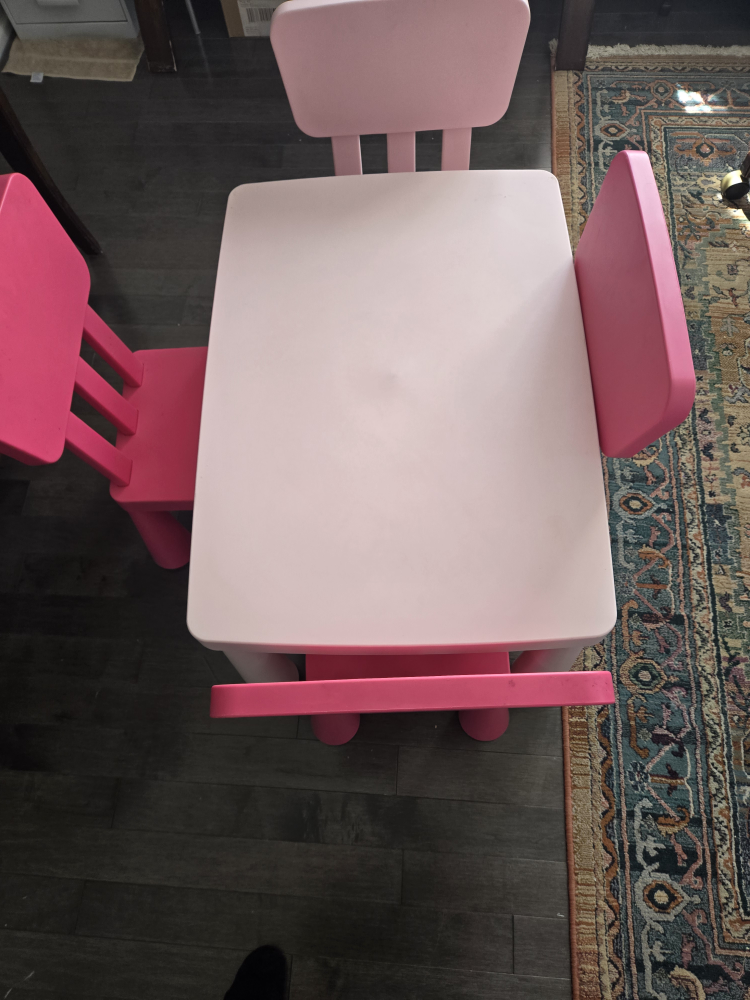 Ikea chair and table - photo 3