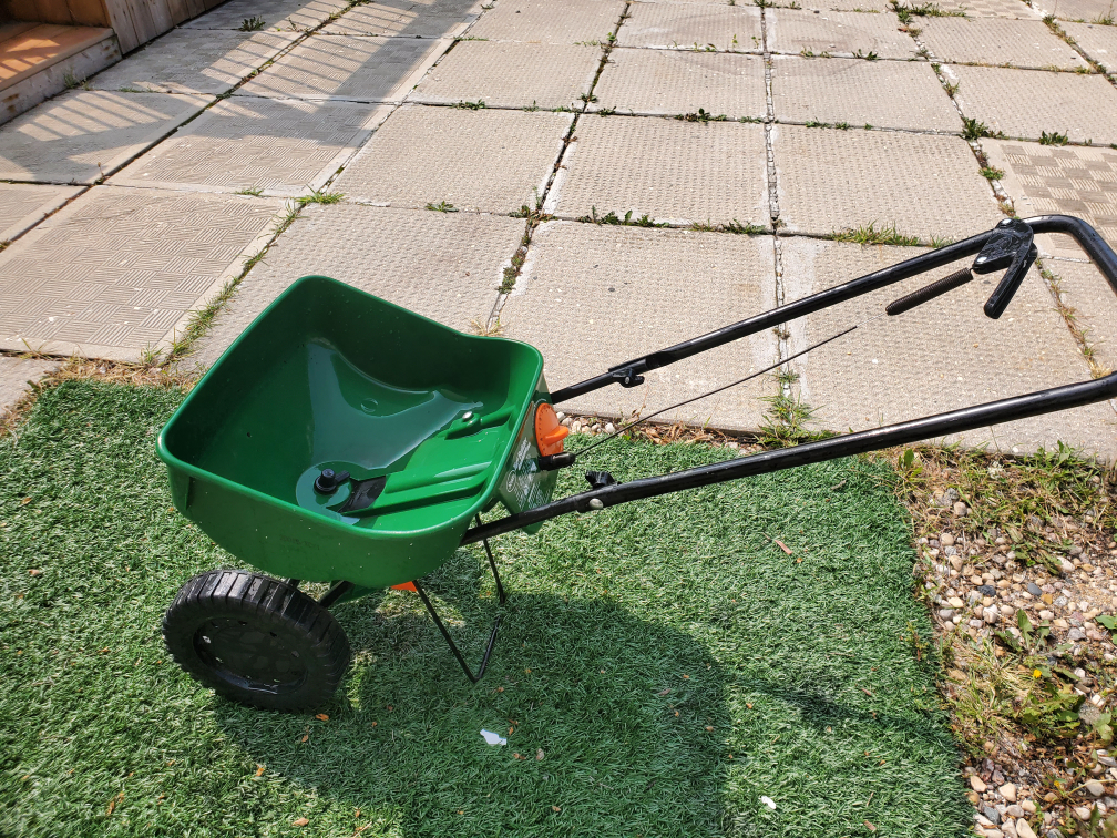 Grass seeds & Spreader Moving Out Sale