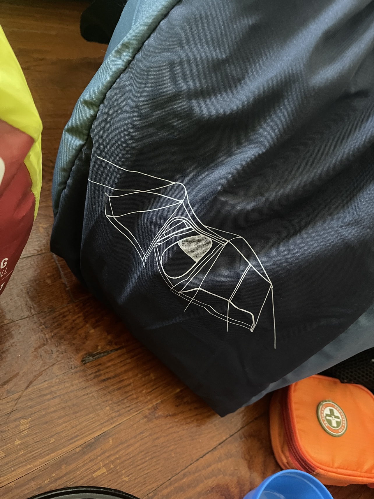 Camping Gear and tent image indicator(5)