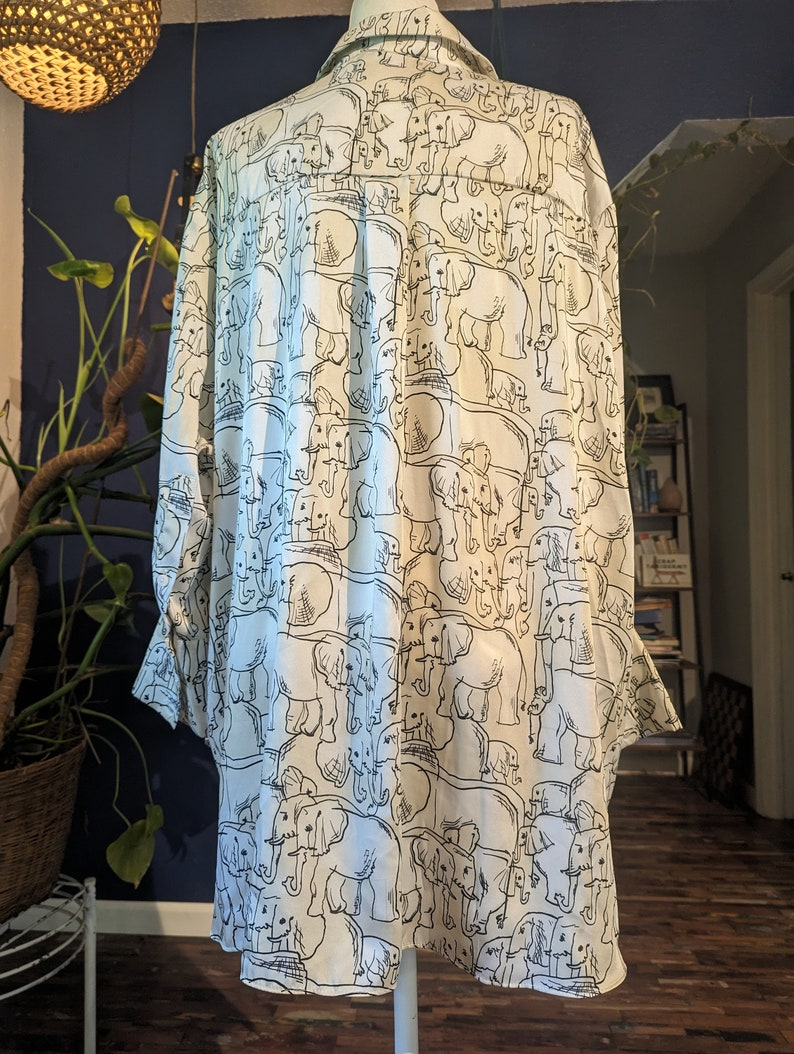 Zara Elephant Shirt (Large) image indicator(3)