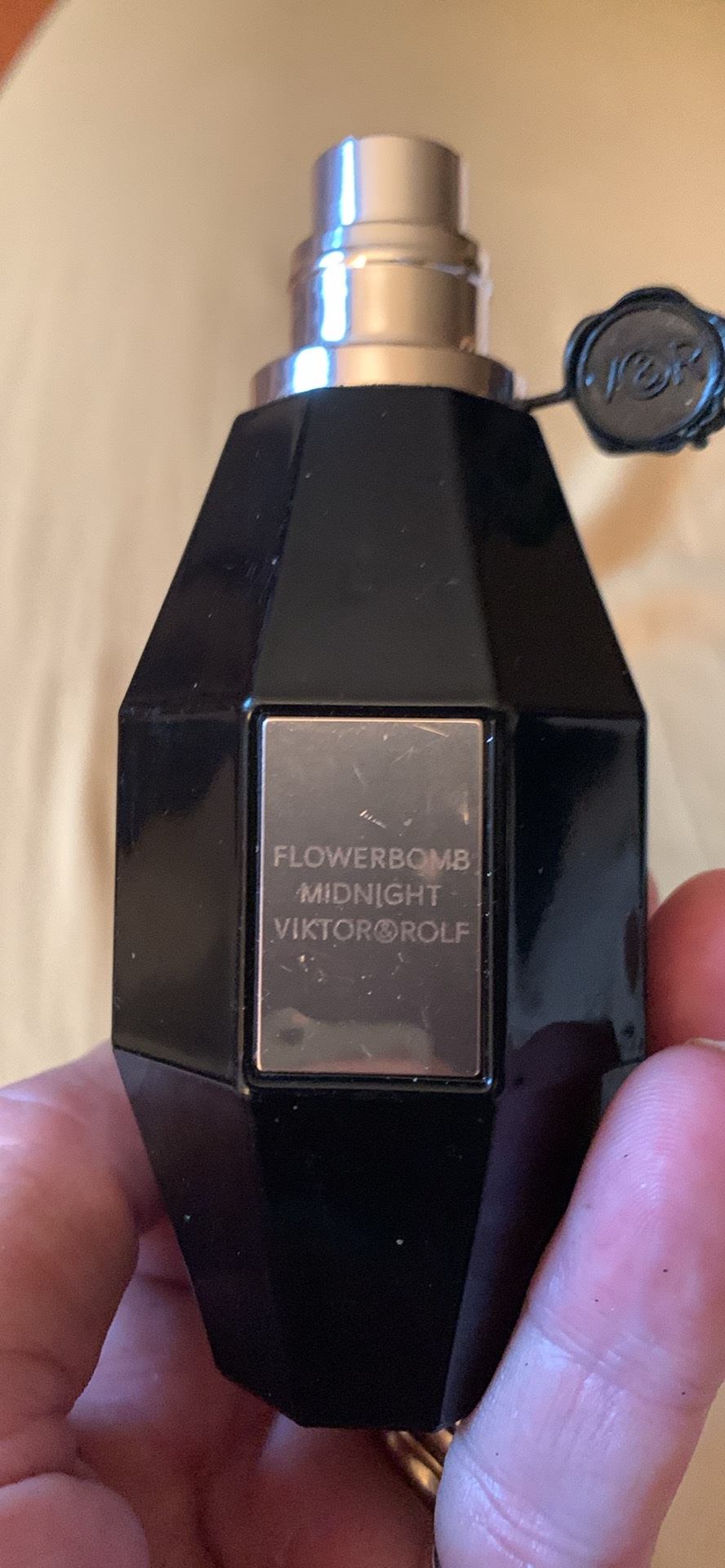 Viktor & Rolf Flowerbomb Midnight Perfume thumbnail