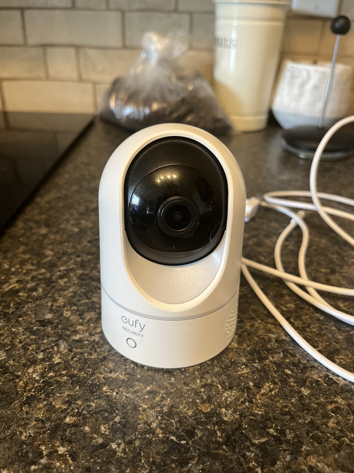 Indoor security camera - photo 2