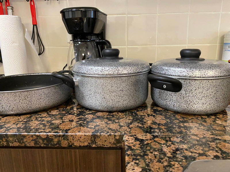 3 Piece Pot and Pan Set image indicator(2)