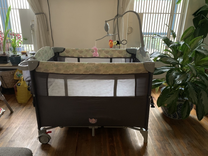 Baby Playpen with Changing Table - photo 3
