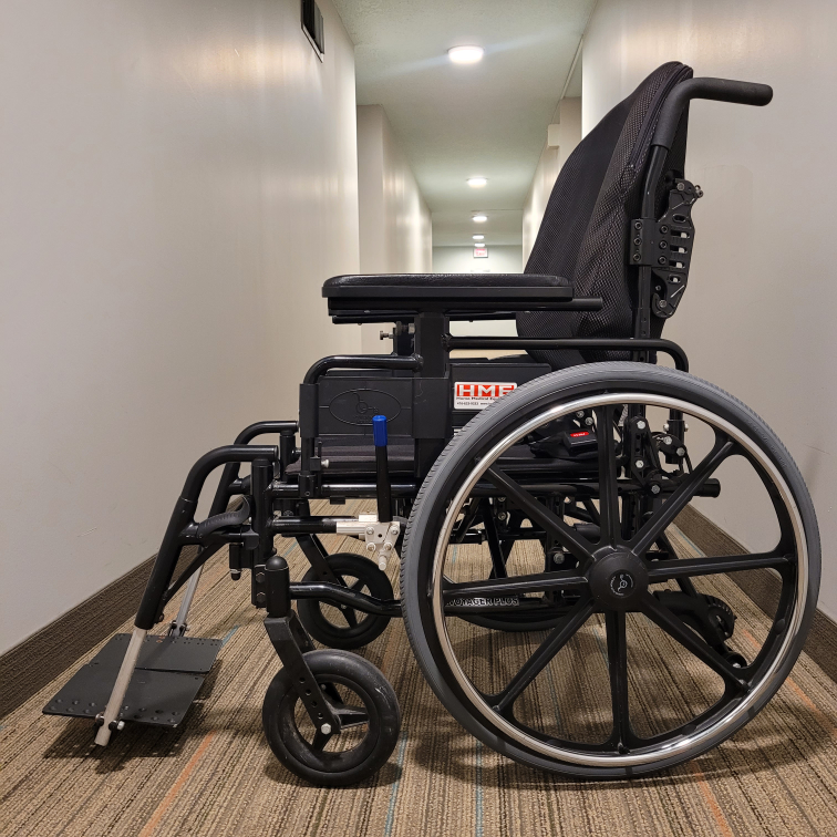 Wheelchair with tilt EUC Clean image indicator(2)