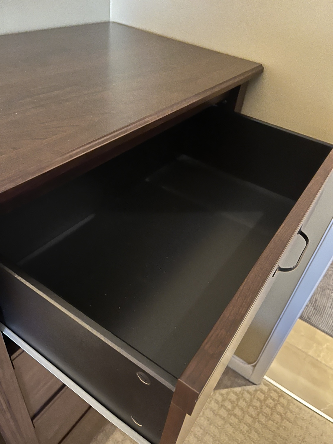 Ikea Dresser - photo 3