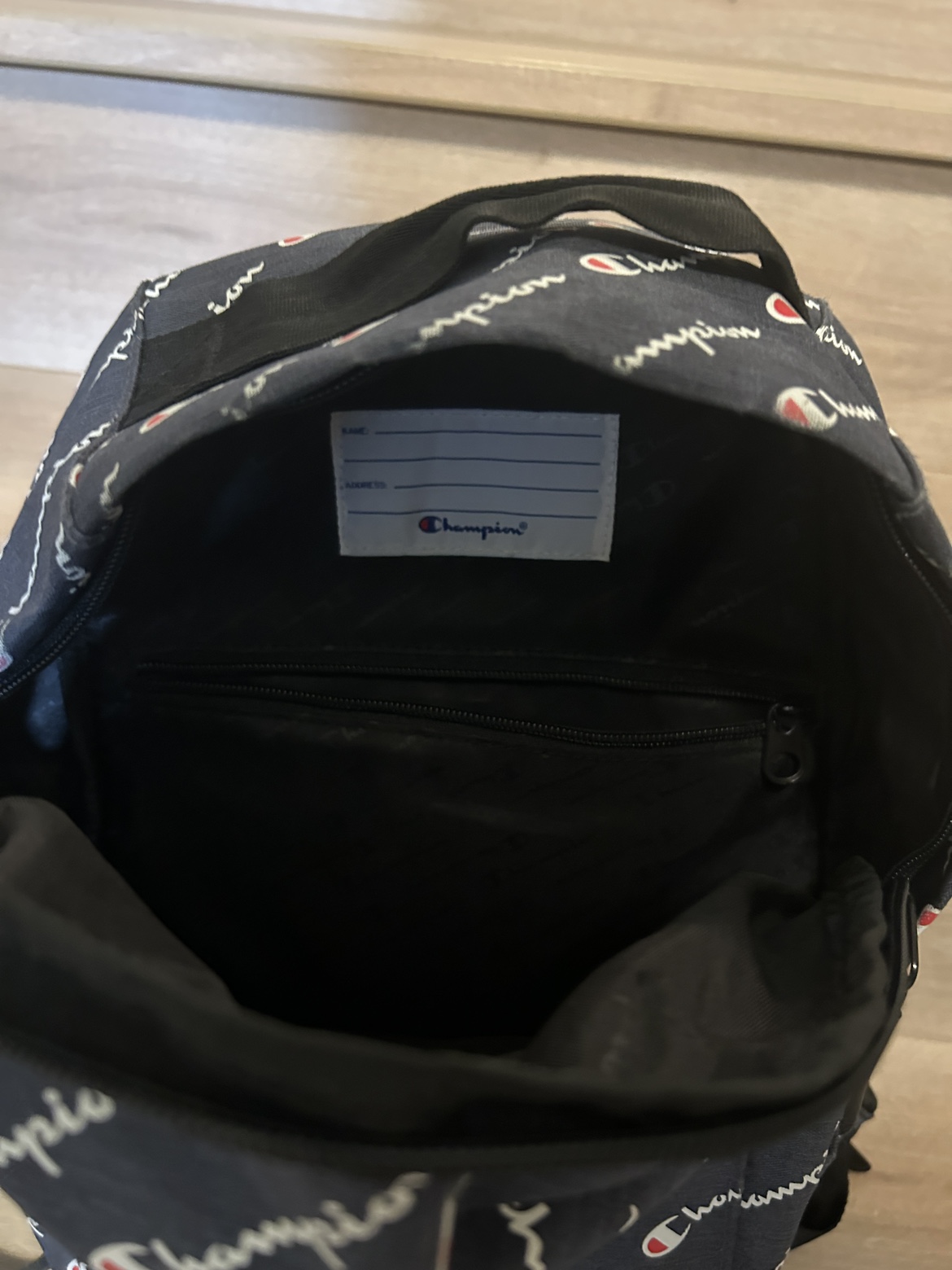 Champion Backpack kids image indicator(3)