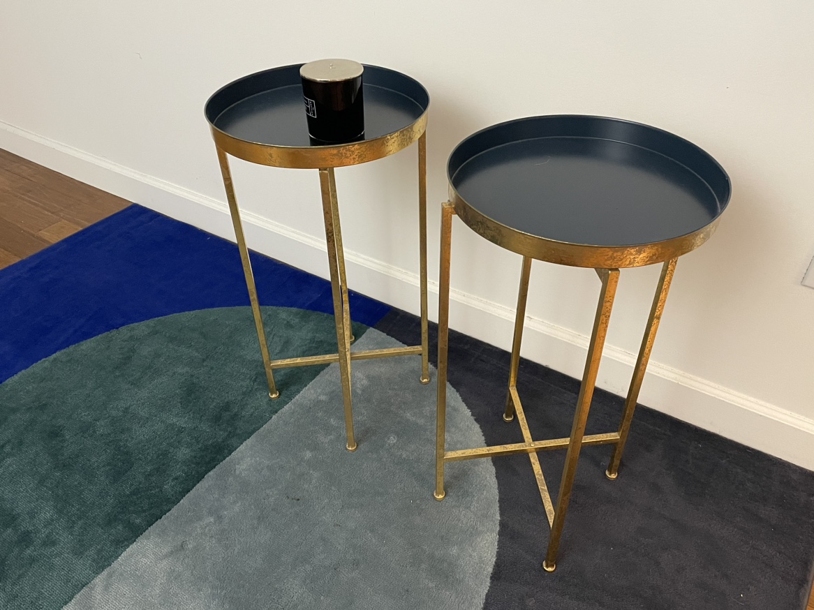 1 Gold & Black Round End Table
