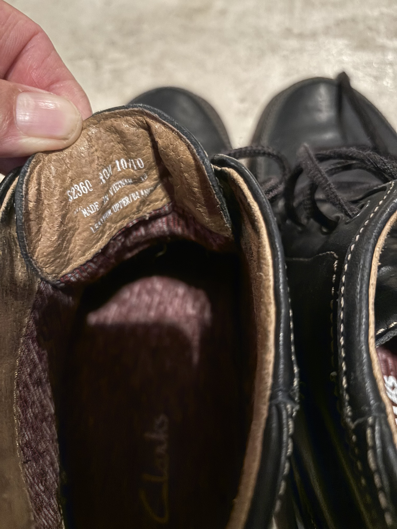 Clark’s shoes image indicator(2)