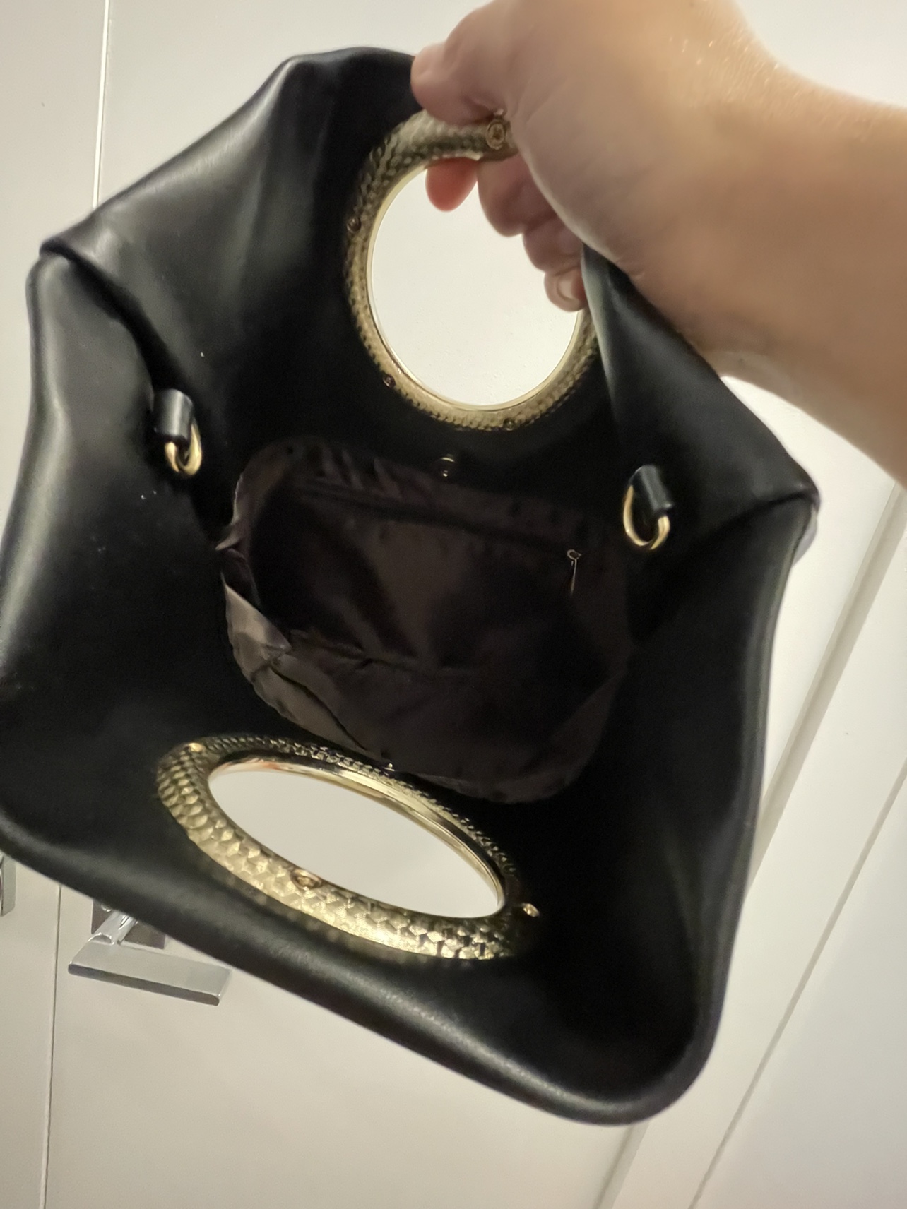 Black Leather Handbag with Gold Ring Handle image indicator(4)