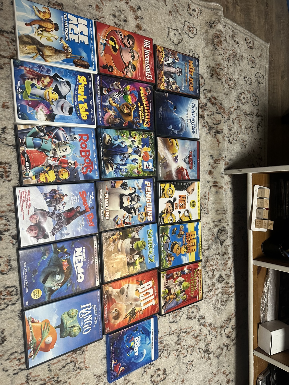 Animated Disney Movie DVD Lot thumbnail