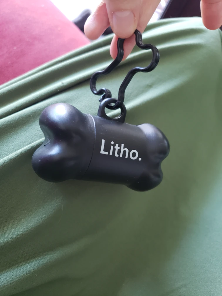 Black Dog Poop Bag Holder image indicator(2)