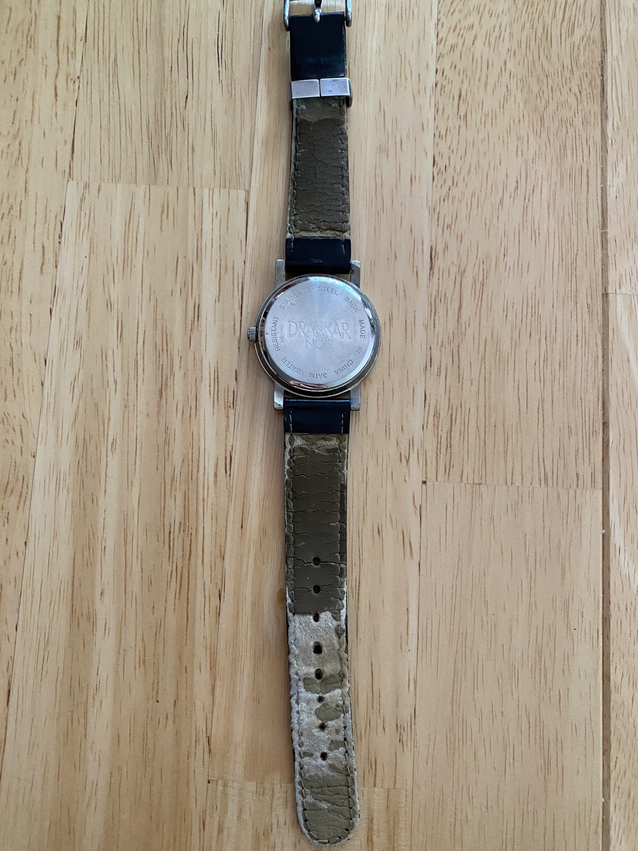 Vintage Drakkar Noir Watch image indicator(2)