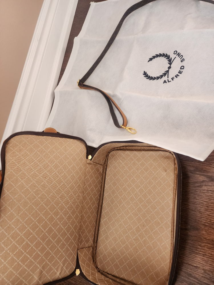 Alfred Sung Travel Bag *brand new* image indicator(3)