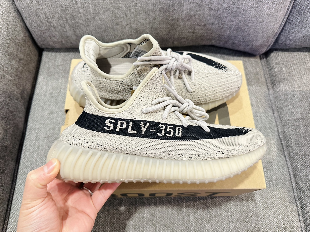 Yeezy Boost 350 V2 Slate / Core Black
