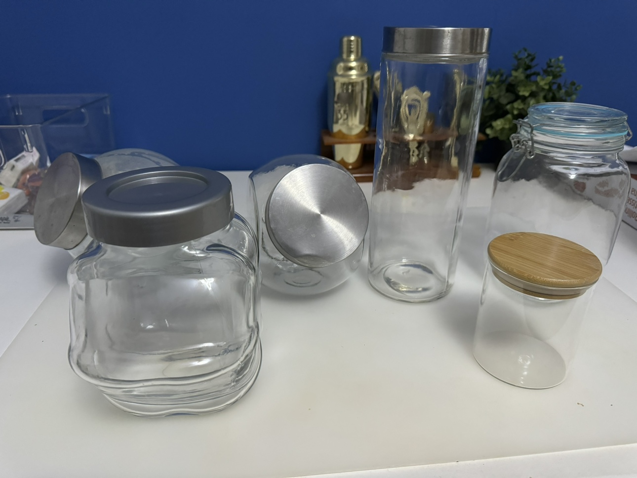 Free jars and new board for art and paint